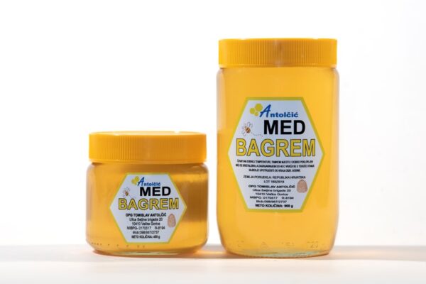 Bagremov med